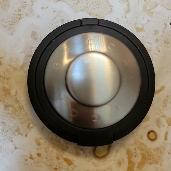 BECCA Mineral Blush - Damselfly - Picture 2 of 3